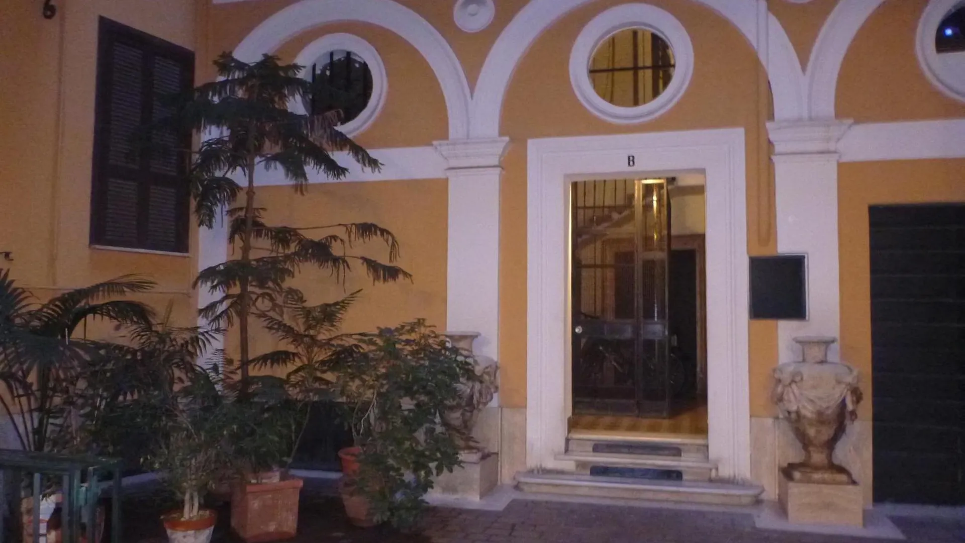 A Casa Di Ires Apartman Róma